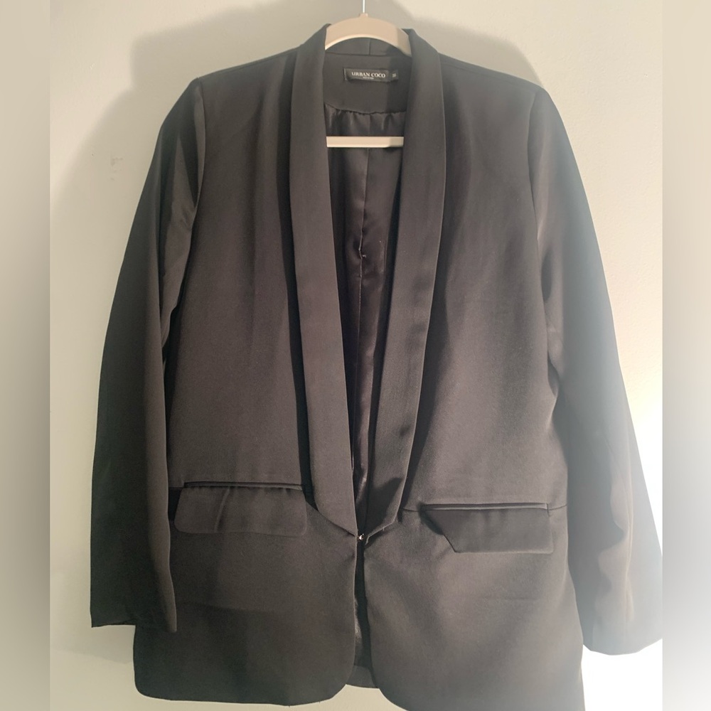 Urban Coco Black Blazer Size Medium